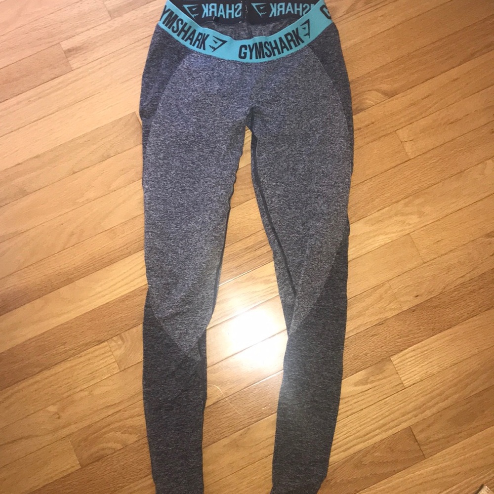 GYMSHARK grey workout pants